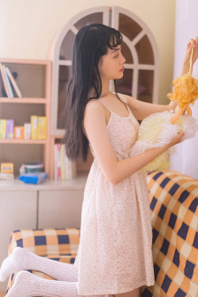 早上醒来他的巨大还在她体内